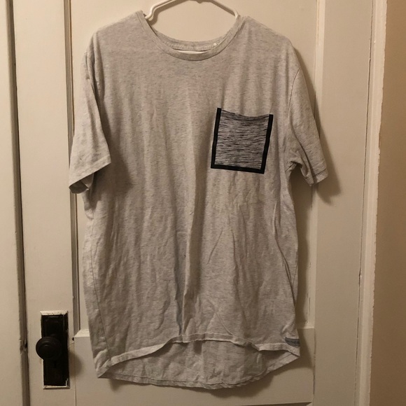 ❌SOLD❌ Men’s Gray Pocket Tee / T-Shirt - Picture 1 of 3